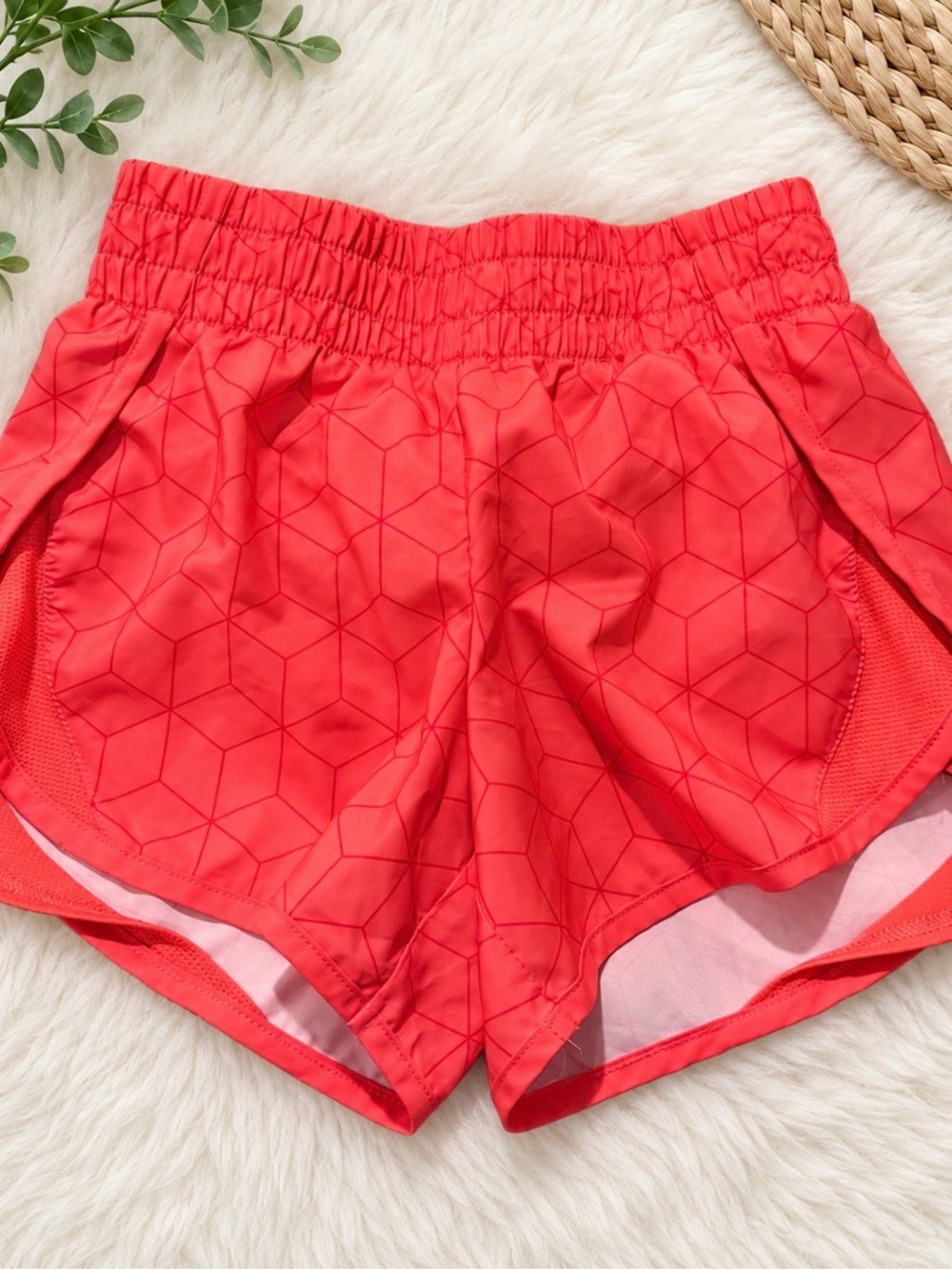 Athletic Works Coral-Red Geometric Women's Athletic Shorts